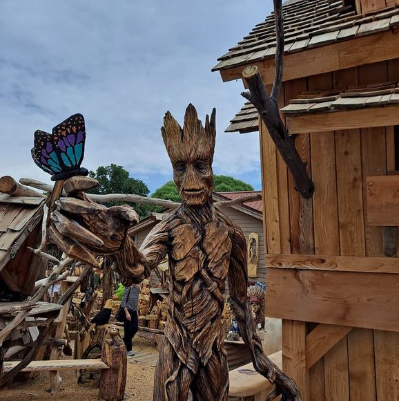 Meet your Posher, Nick - Picture 1 of 1